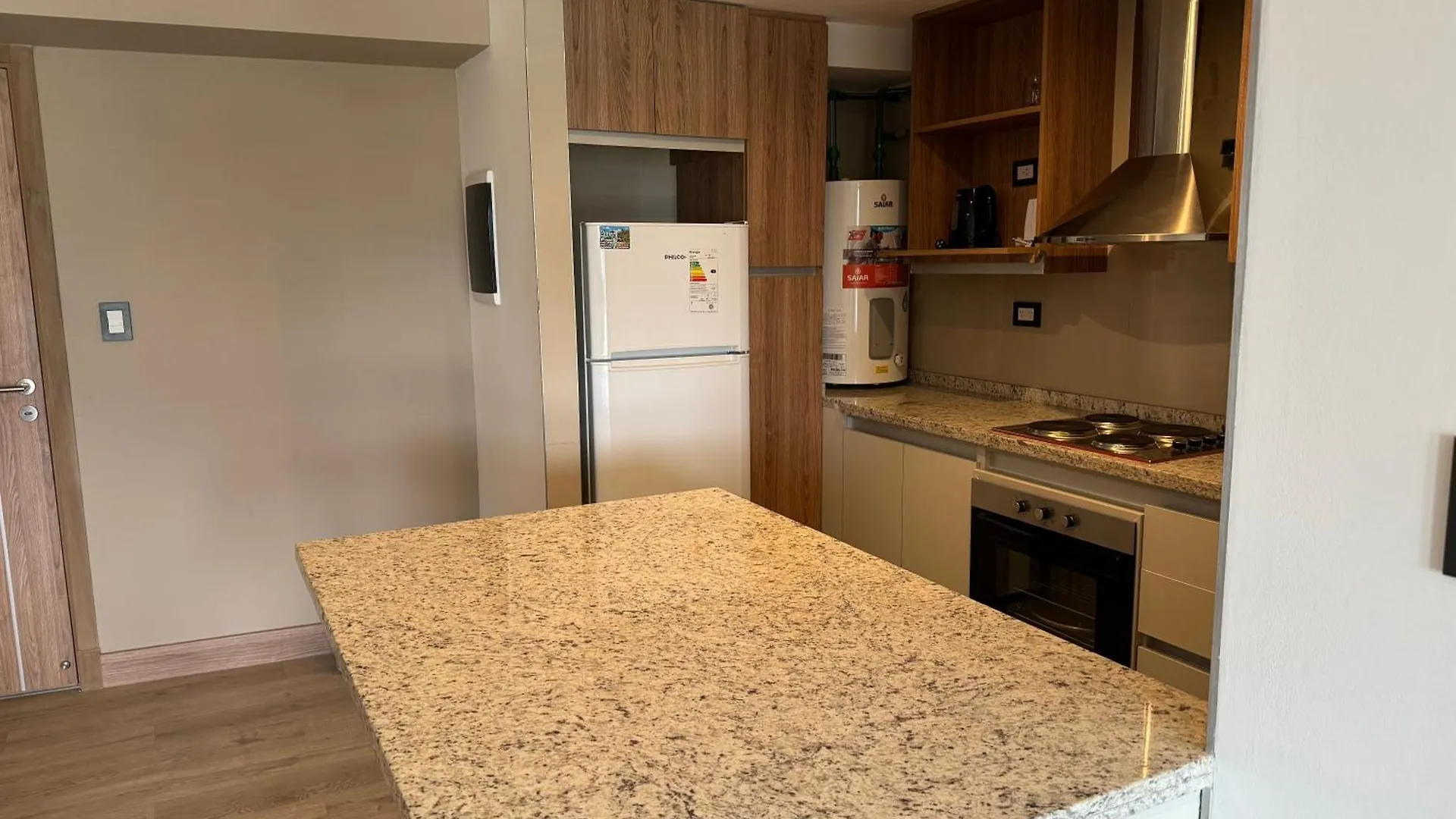 Apartamento Depto Con Vista Increible A La Ciudad Y Cordillera , Con Balcon Mendoza 0*,