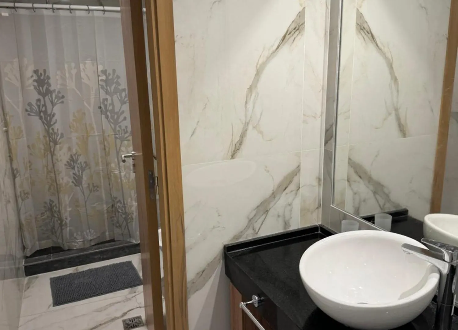 Apartamento Depto Con Vista Increible A La Ciudad Y Cordillera , Con Balcon Mendoza