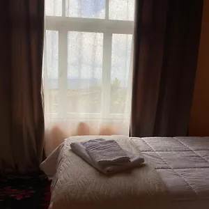  Habitación en casa particular Llulla Albania